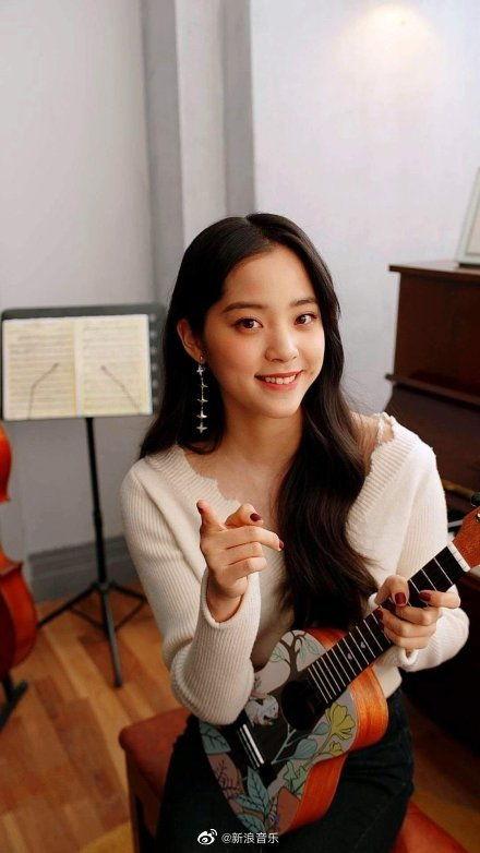 娱乐吃瓜欧阳娜娜视频在线观看